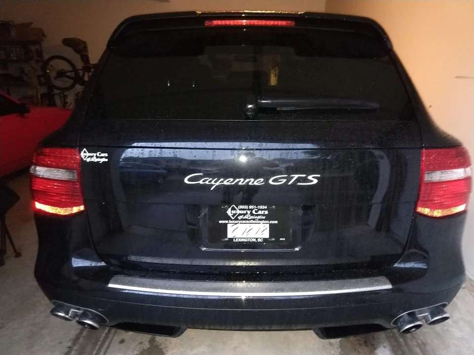 2010 Porsche 955/957 Cayenne GTS - Image 14 of 14