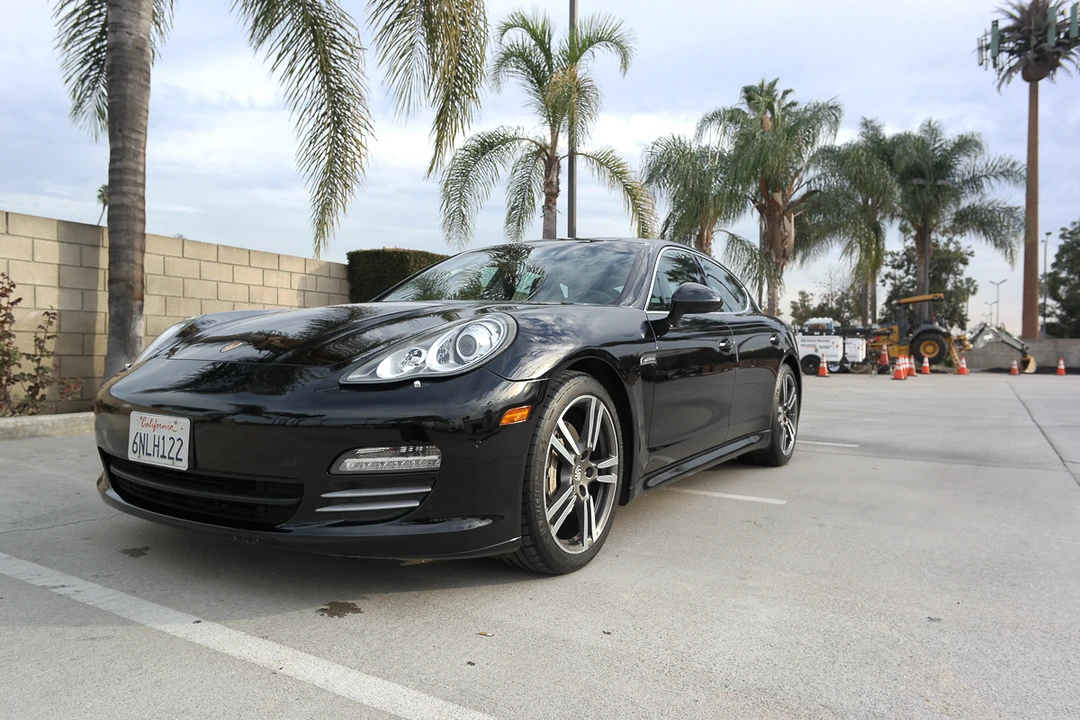 2010 Porsche 970 Panamera 4S - Image 3 of 10