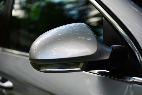 2010 Volkswagen Passat - Image 12 of 20