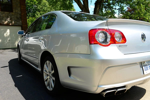 2010 Volkswagen Passat - Image 7 of 20