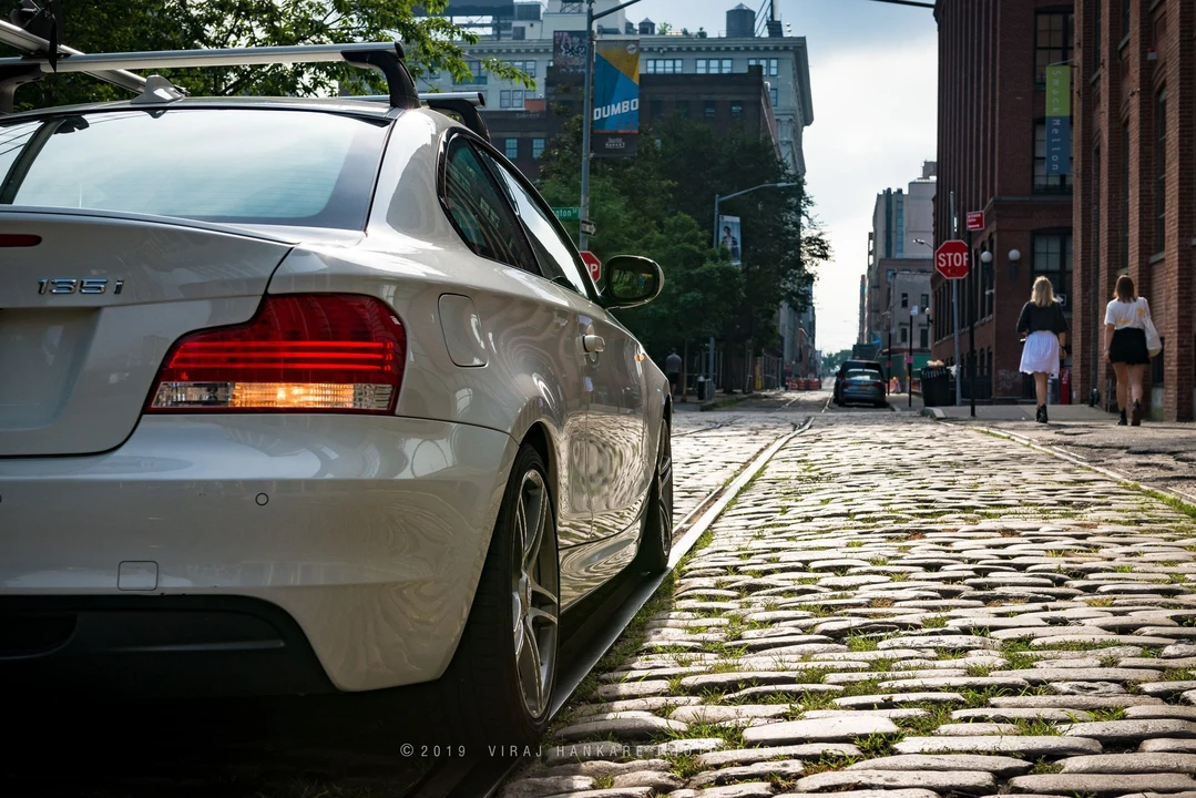 2011 BMW E82 135i & 135is - Image 4 of 26