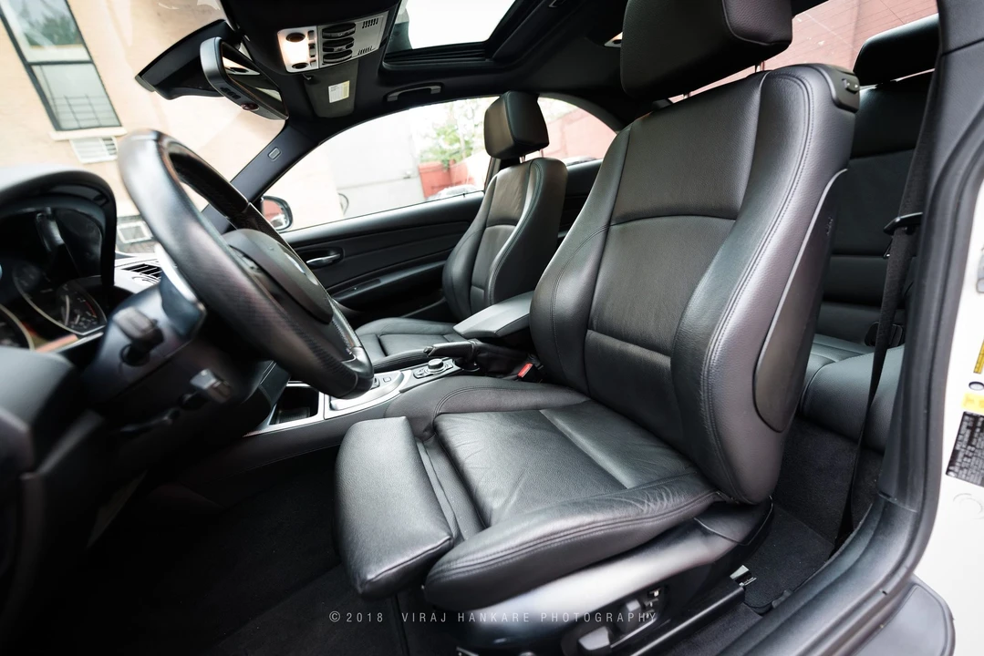 2011 BMW E82 135i & 135is - Image 20 of 26
