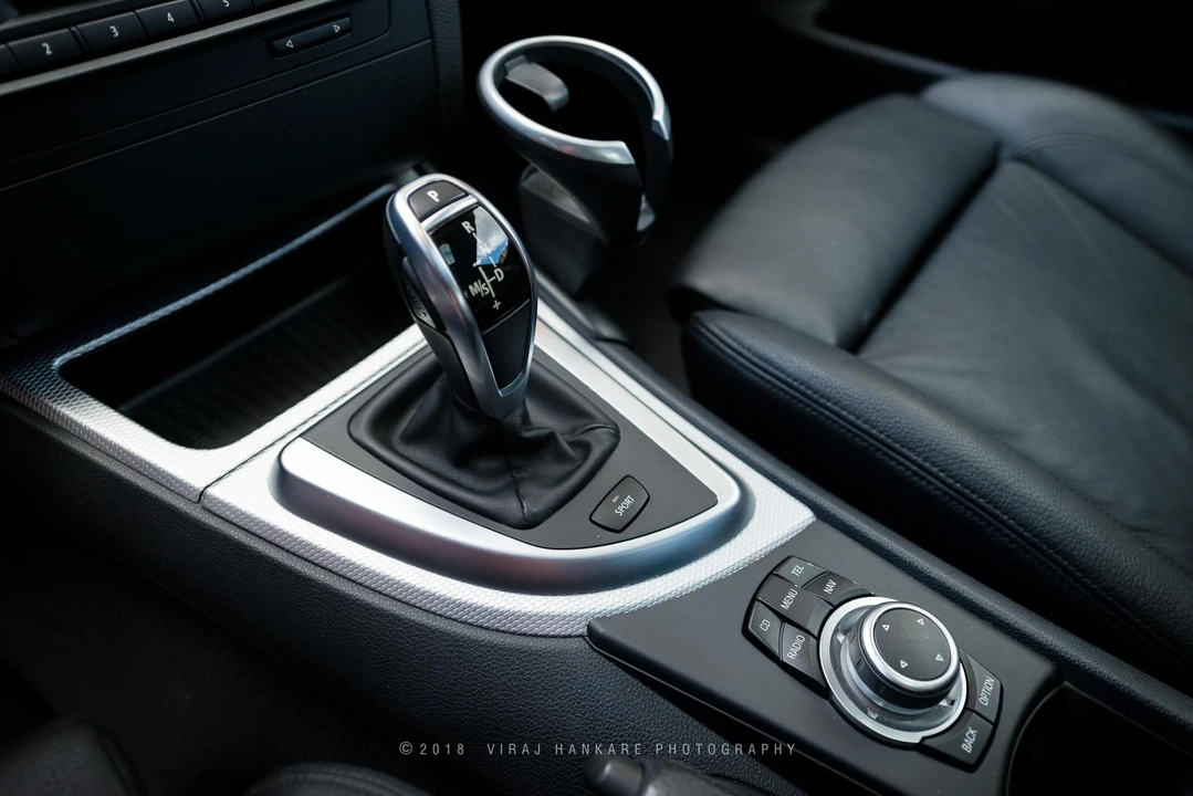 2011 BMW E82 135i & 135is - Image 18 of 26