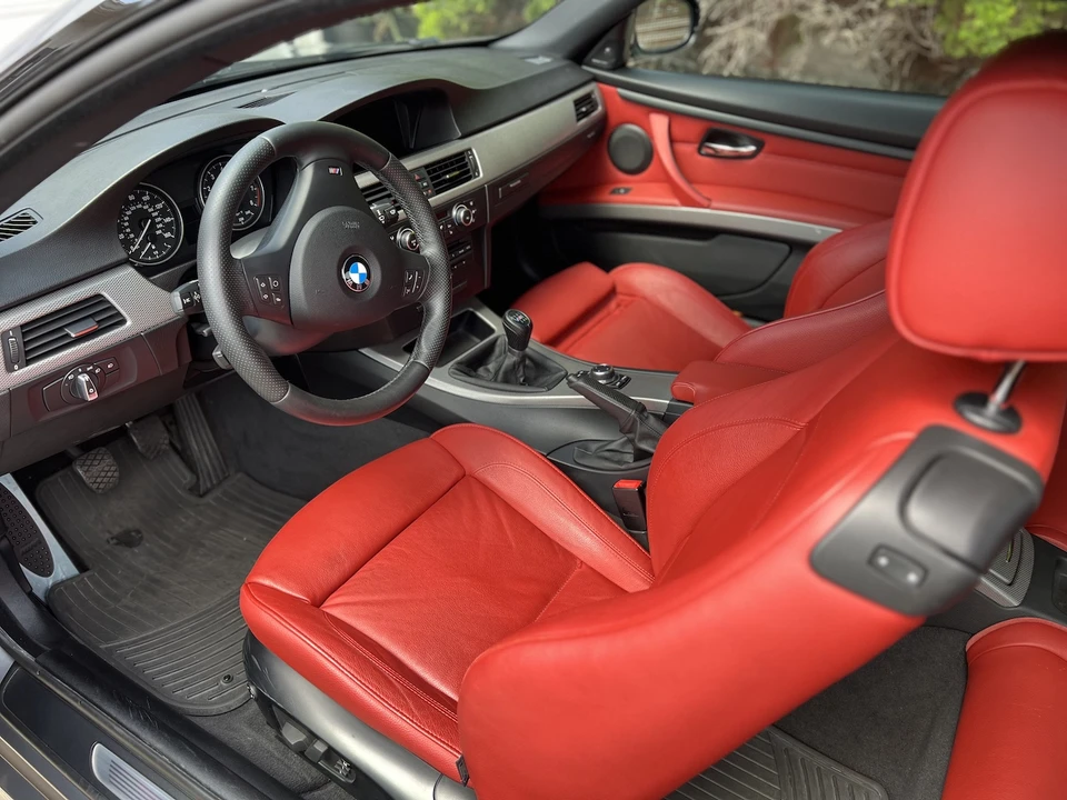 2011 BMW E92 3 Series Coupe - Image 2 of 2
