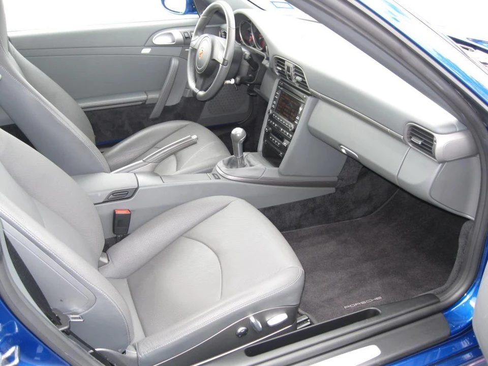 2011 Porsche 997 Carrera - Image 3 of 8