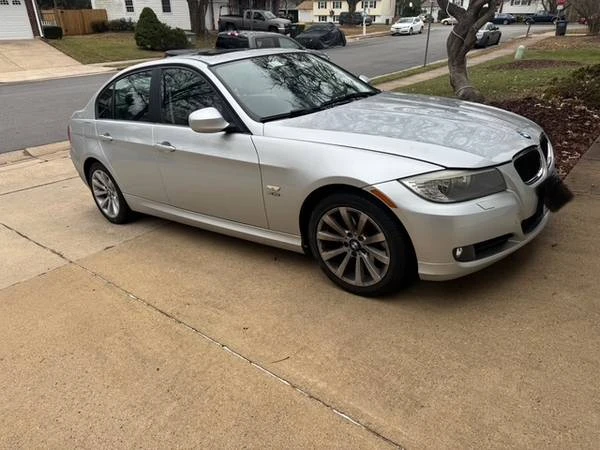 2011 BMW E90 3 Series Sedan - Image 3 of 7