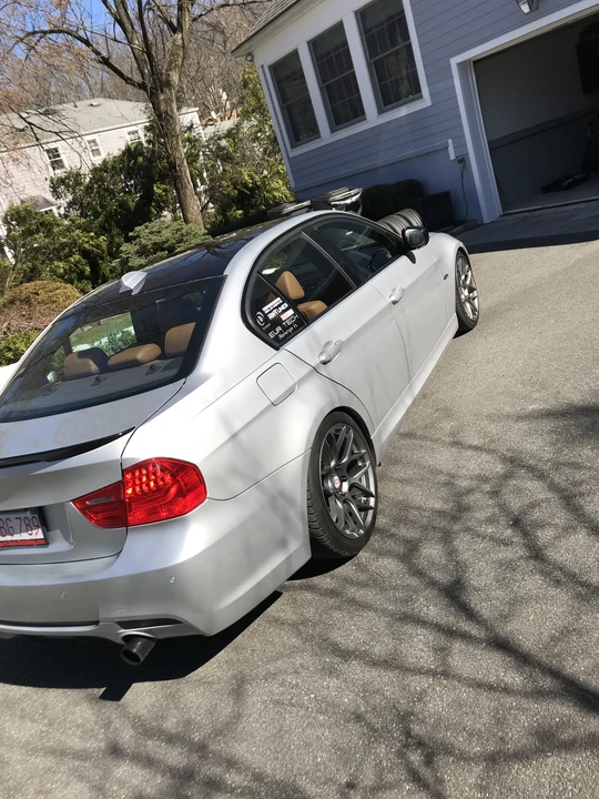 2011 BMW E92 335i Coupe - Image 3 of 11