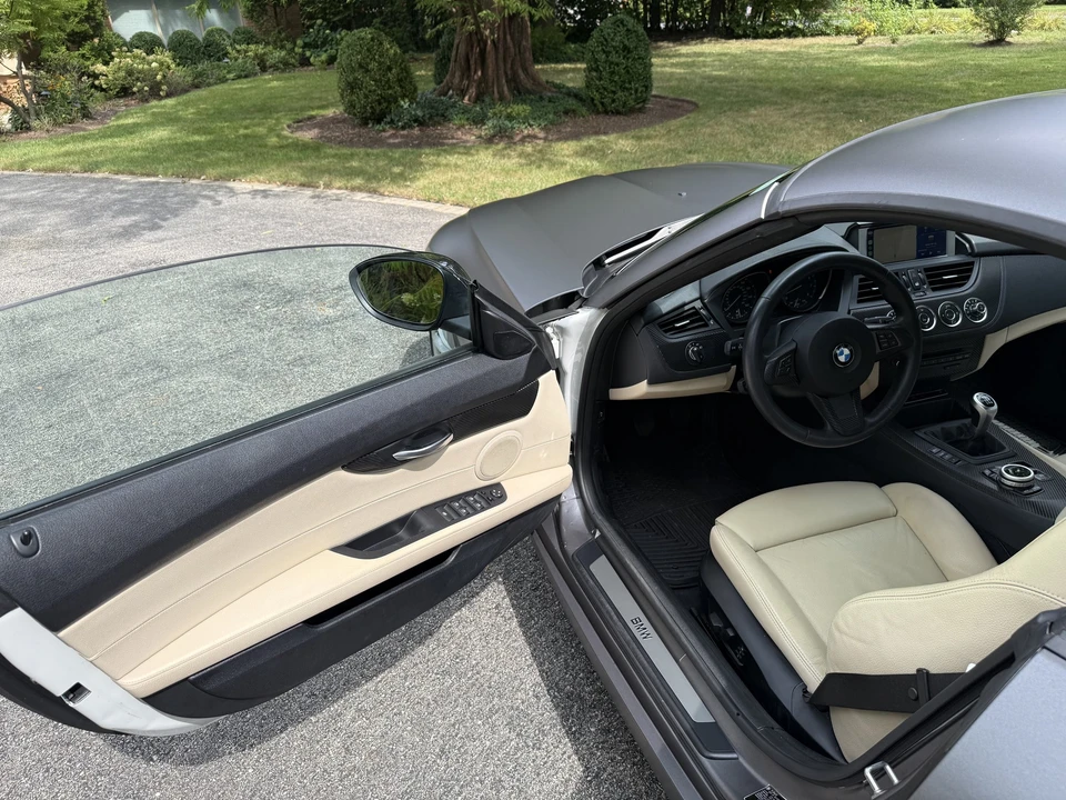 2011 BMW E89 Z4 Roadster - Image 17 of 24