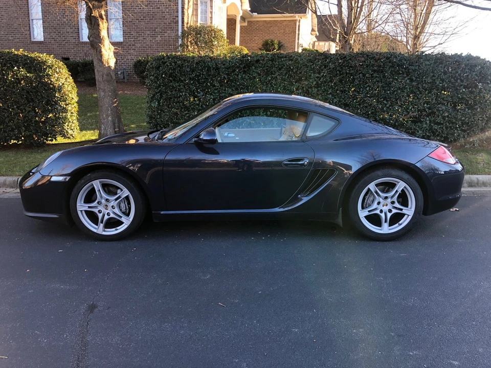 2011 Porsche 987 Cayman - Image 3 of 24