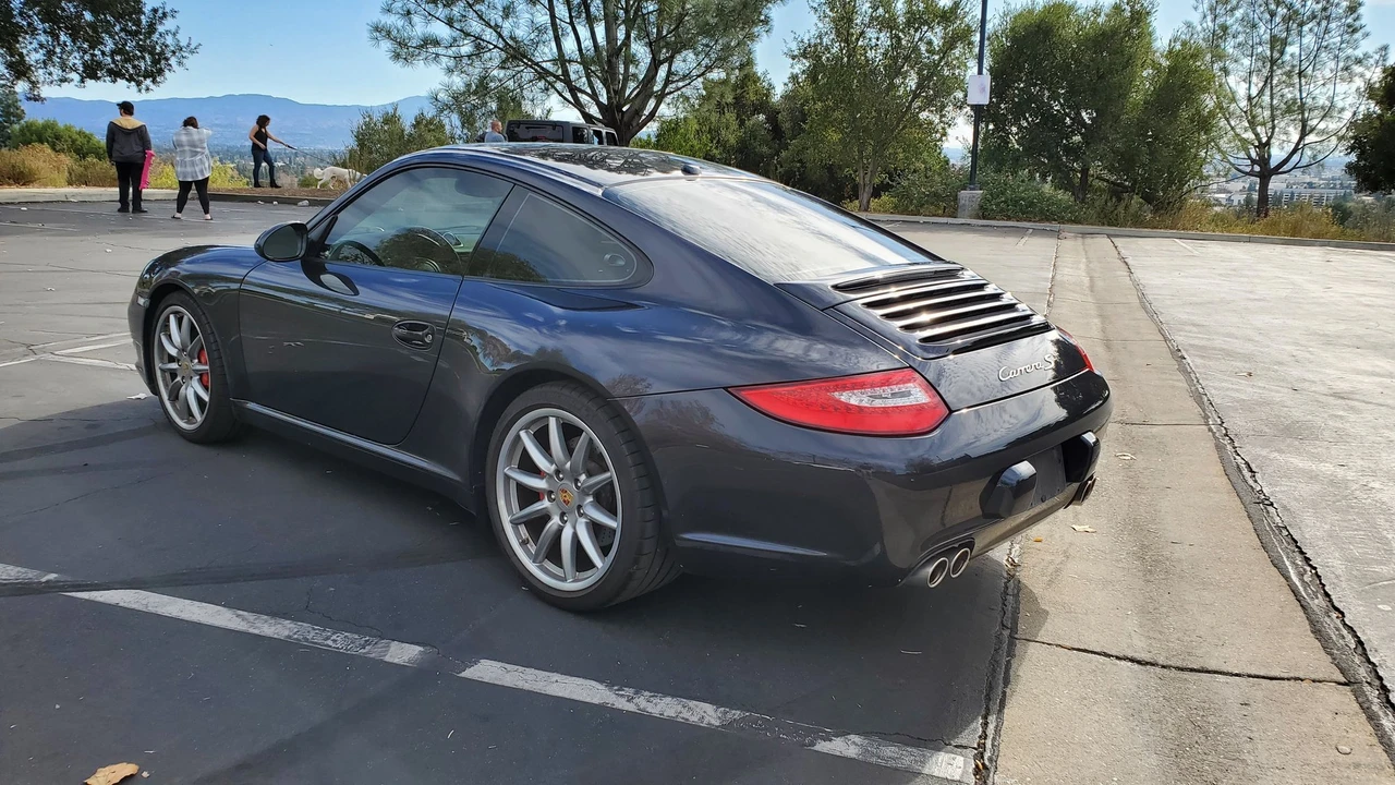 2011 Porsche 997 Carrera S - Image 6 of 18