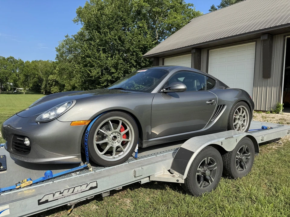 2011 Porsche 987 Cayman S - Image 2 of 17