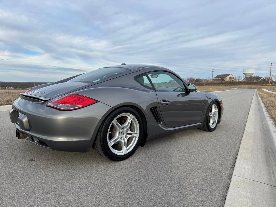 2011 Porsche 987 Cayman S - Image 14 of 17