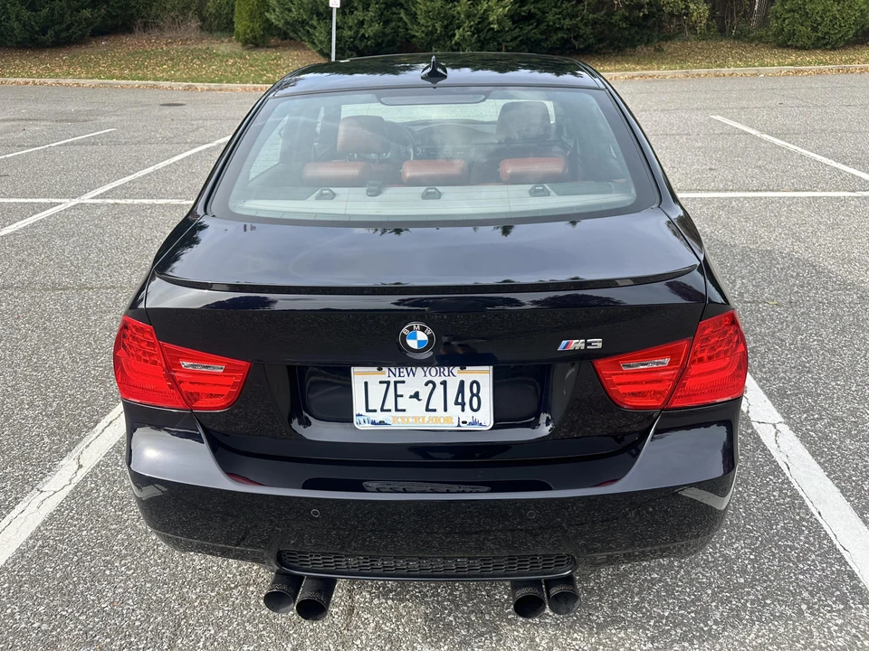 2011 BMW E90 M3 Sedan - Image 12 of 19