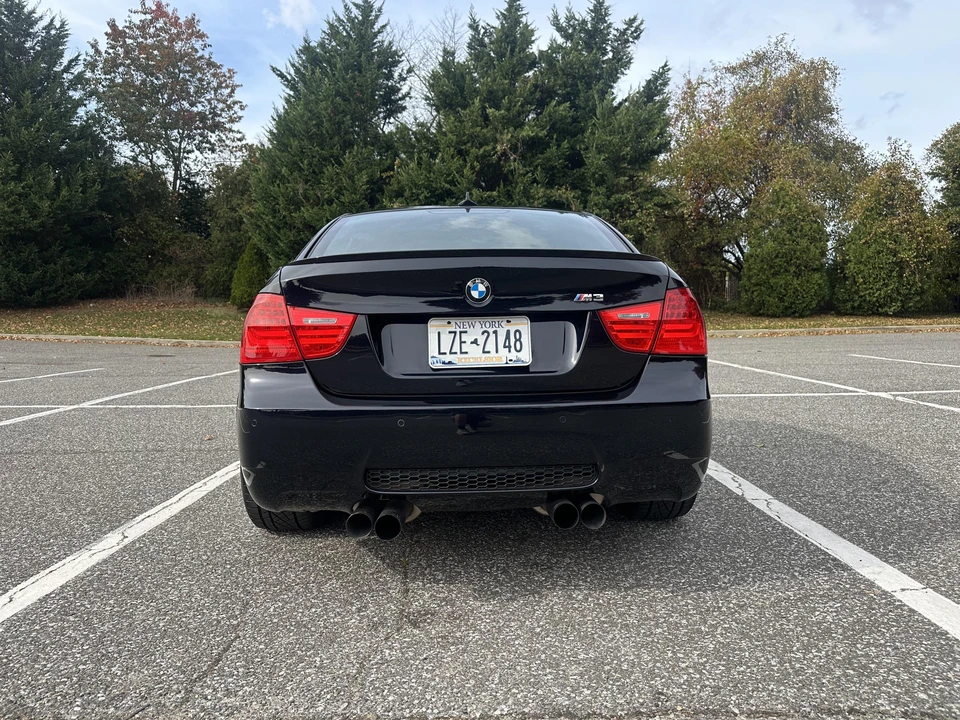 2011 BMW E90 M3 Sedan - Image 11 of 19
