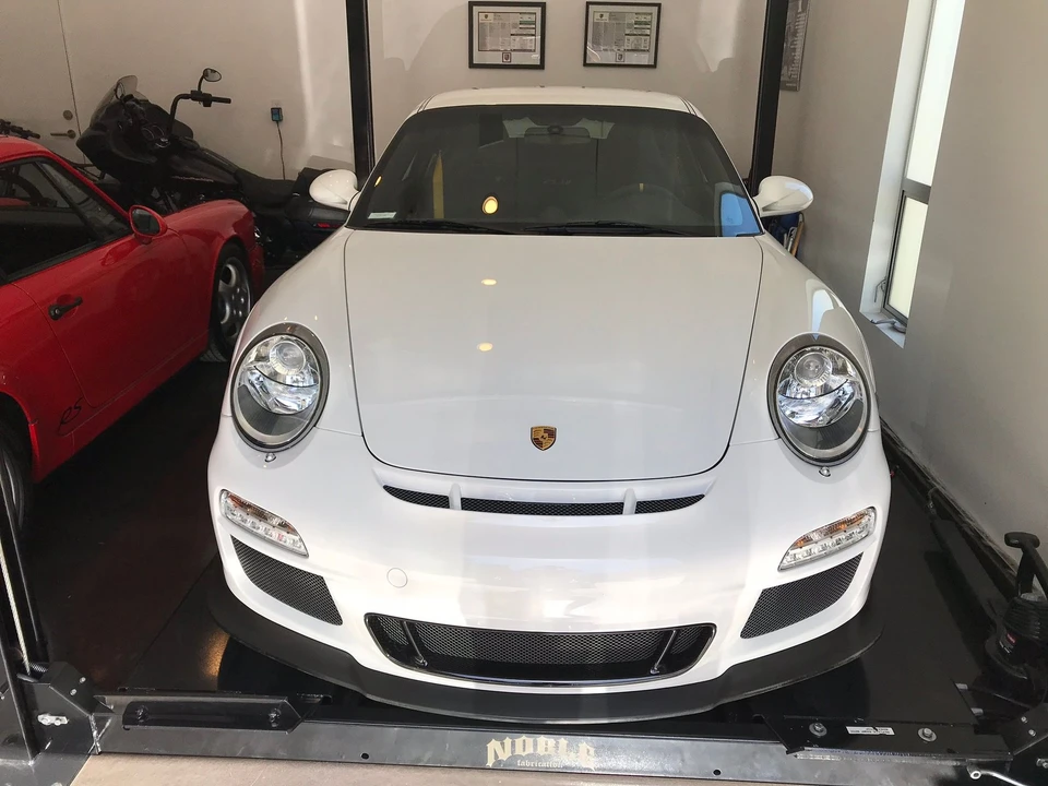 2011 Porsche 997 GT3 RS - Image 3 of 7
