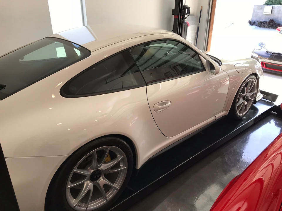 2011 Porsche 997 GT3 RS - Image 4 of 7