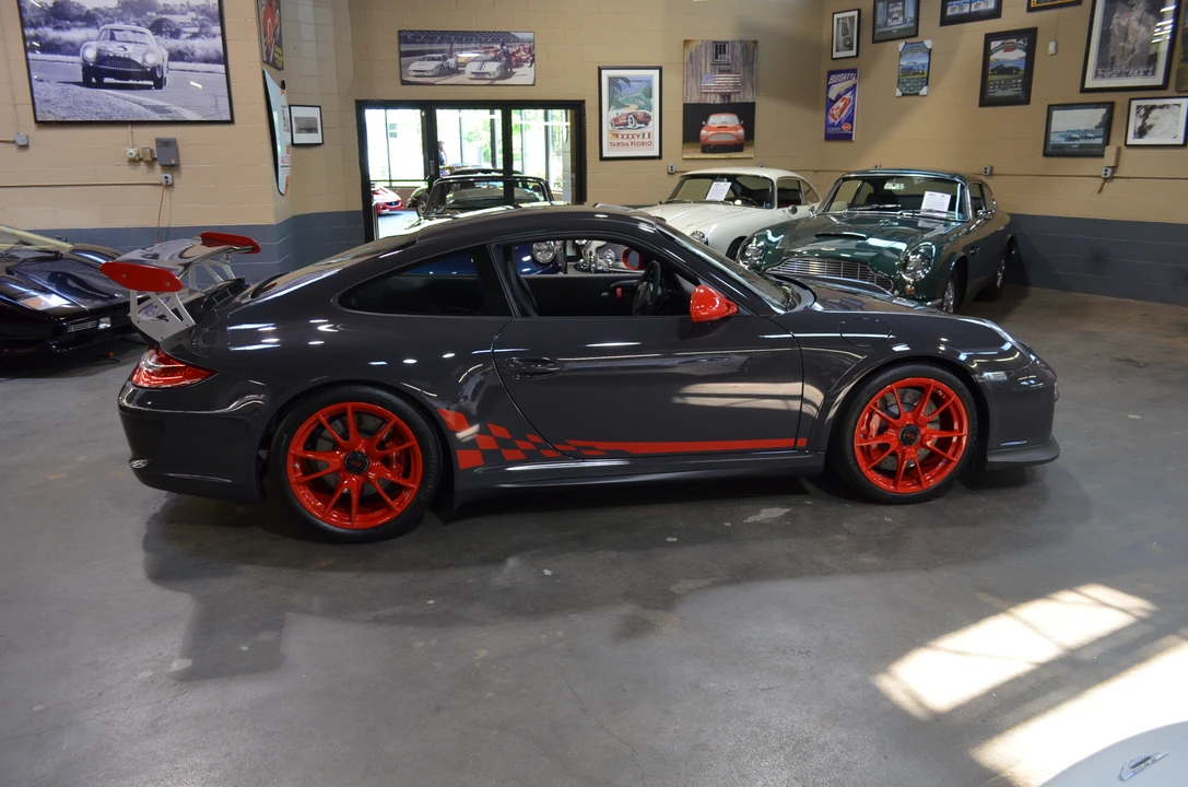 2011 Porsche 997 GT3 RS - Image 7 of 10