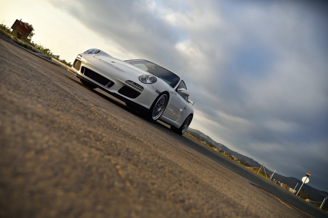 2011 Porsche 997 GT3 - Image 6 of 12