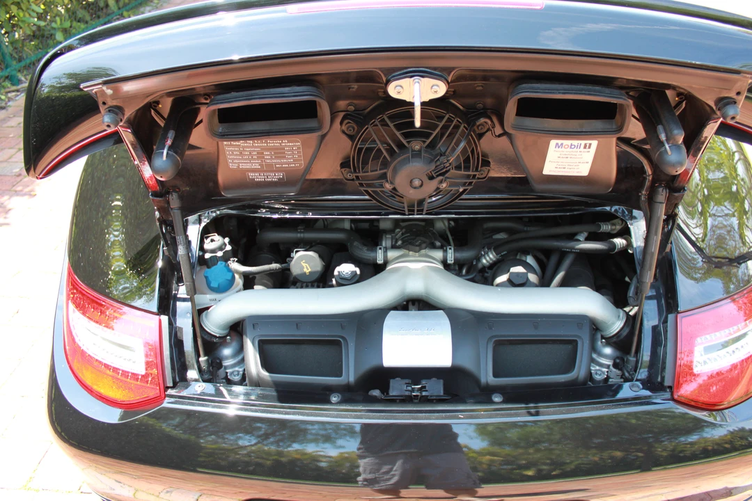 2011 Porsche 997 Turbo - Image 8 of 9