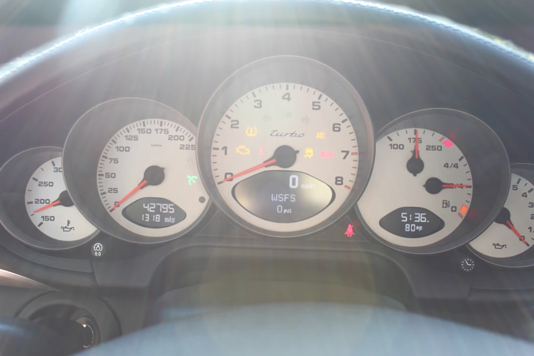 2011 Porsche 997 Turbo - Image 3 of 9