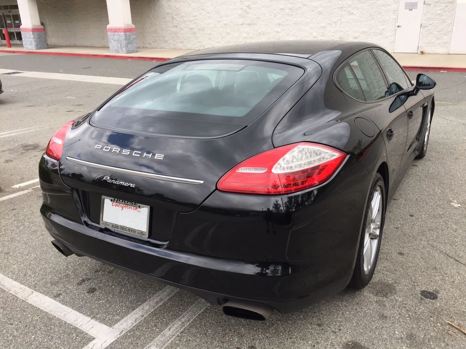 2011 Porsche Panamera - Image 4 of 10