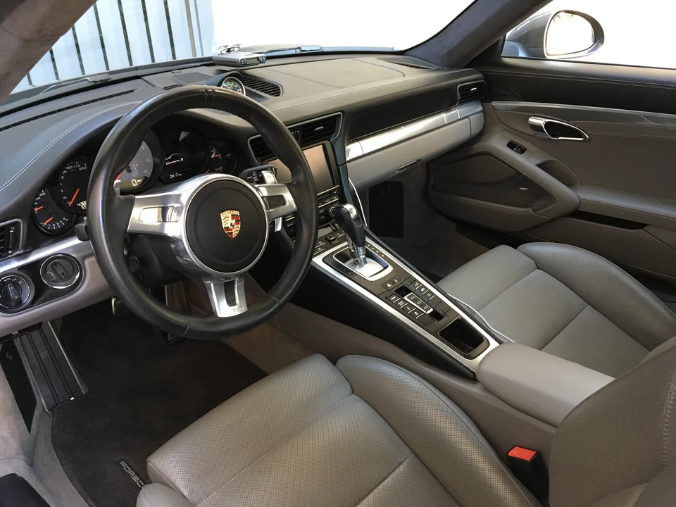 2012 Porsche 991 Carrera S - Image 2 of 3