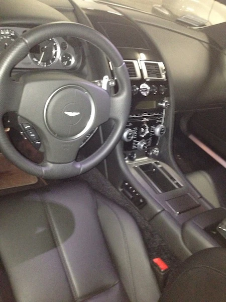 2012 Aston Martin V8 Vantage (2006-2017) - Image 3 of 4