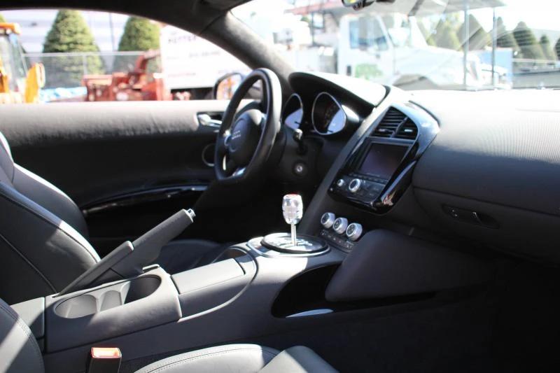 2012 Audi 42 R8 - Image 24 of 31