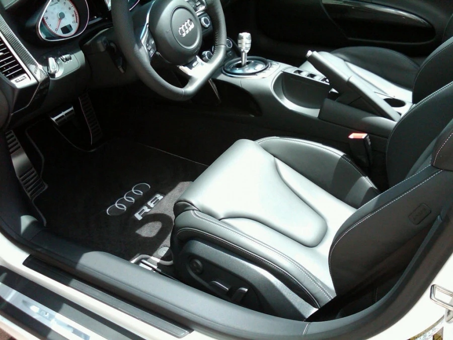 2012 Audi 42 R8 - Image 5 of 5