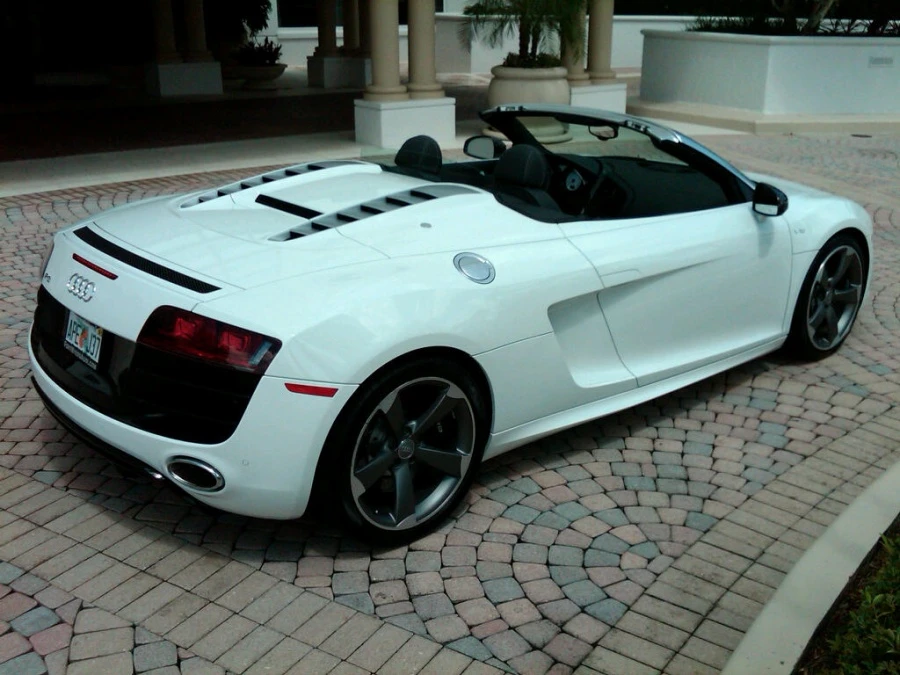 2012 Audi 42 R8 - Image 2 of 5