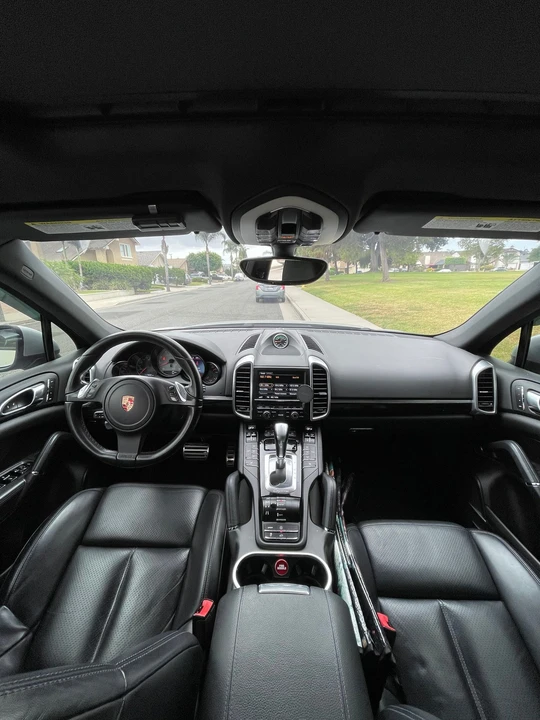 2012 Porsche 958 Cayenne S - Image 5 of 8