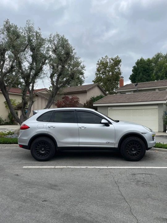 2012 Porsche 958 Cayenne S - Image 4 of 8