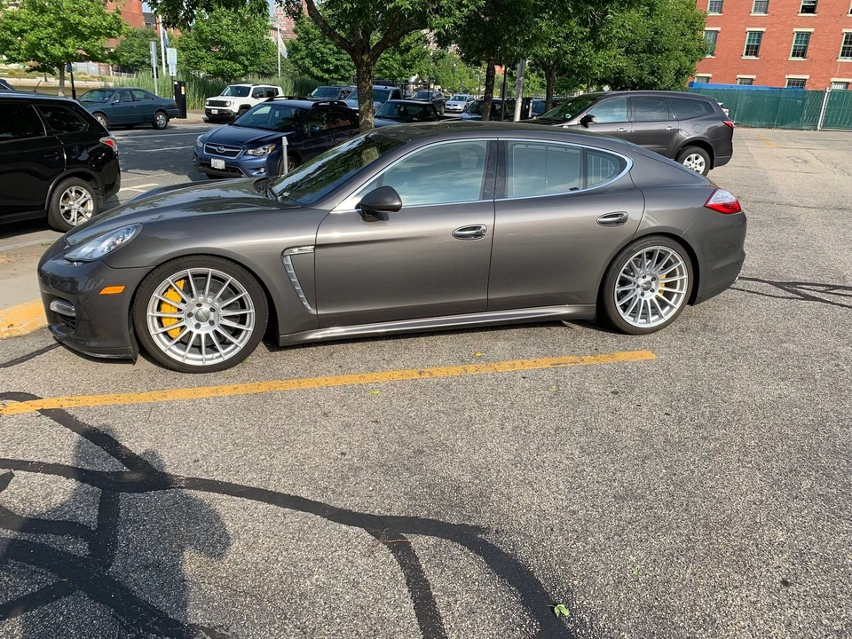 2012 Porsche 970 Panamera Turbo S - Image 5 of 12
