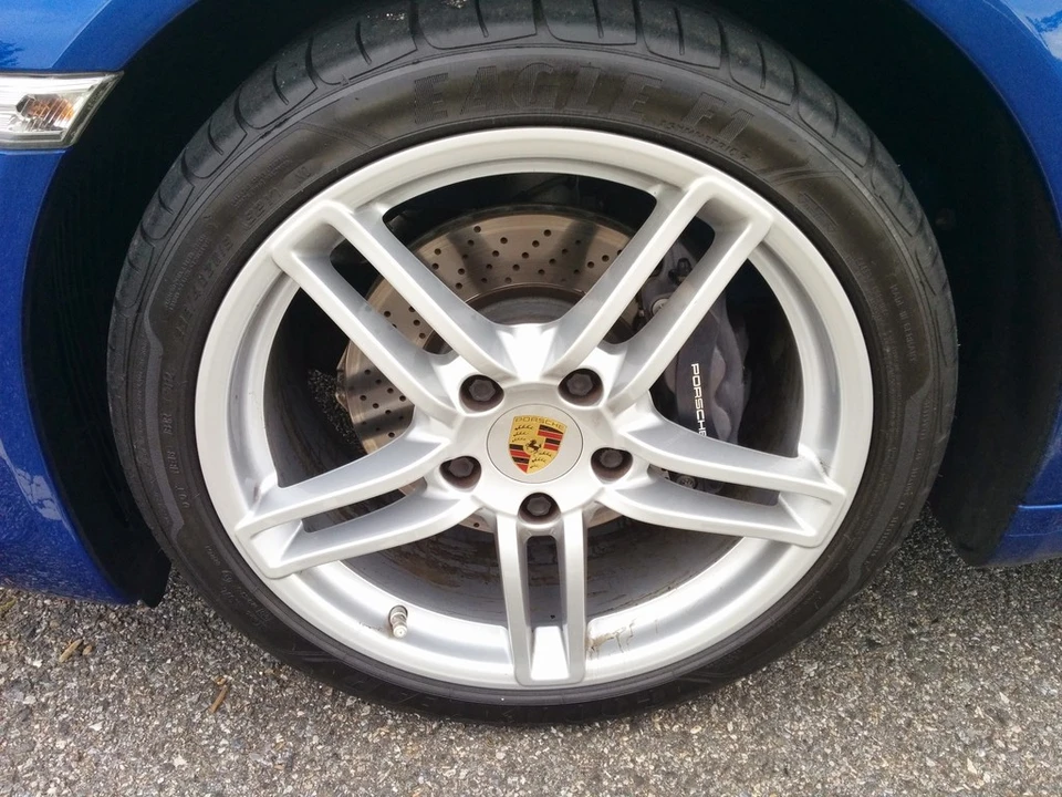 2012 Porsche 991 Carrera - Image 17 of 23