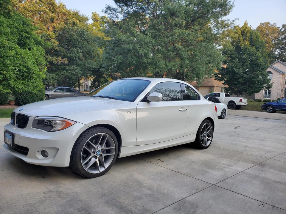 2013 BMW E81/E82/E88 1 Series - Image 2 of 21