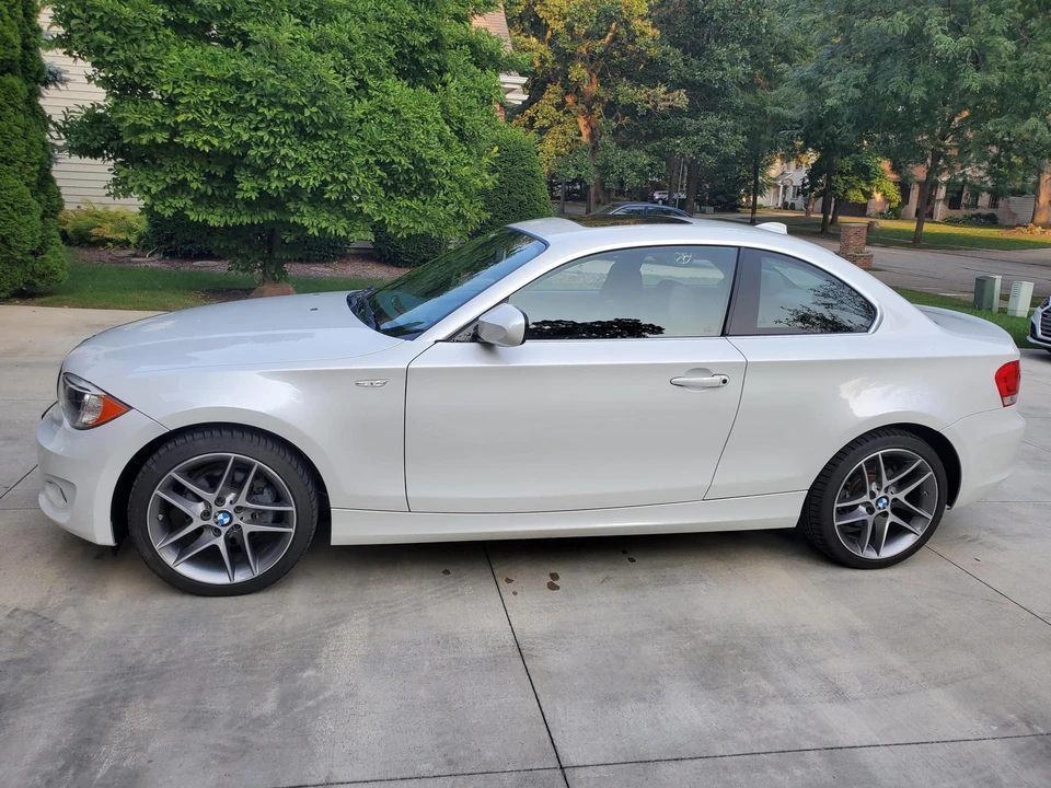 2013 BMW E81/E82/E88 1 Series - Image 3 of 21