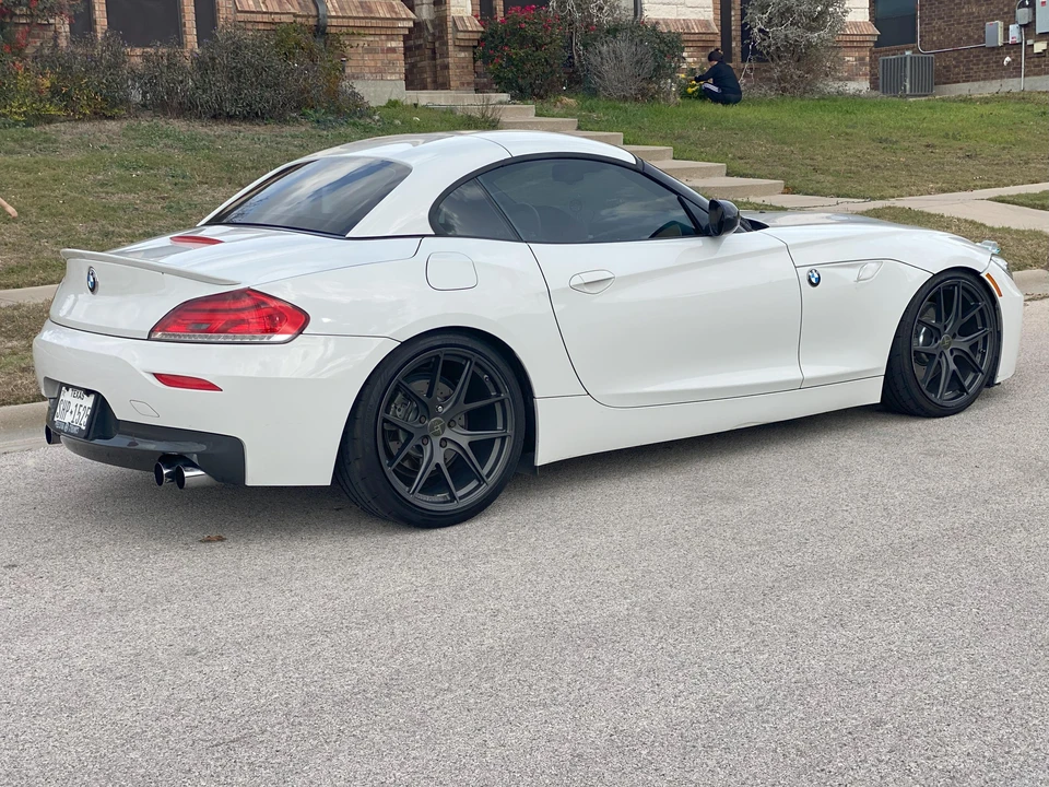 2013 BMW E89 Z4 Roadster - Image 2 of 22