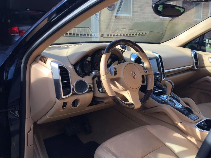 2013 Porsche 958 Cayenne - Image 5 of 6