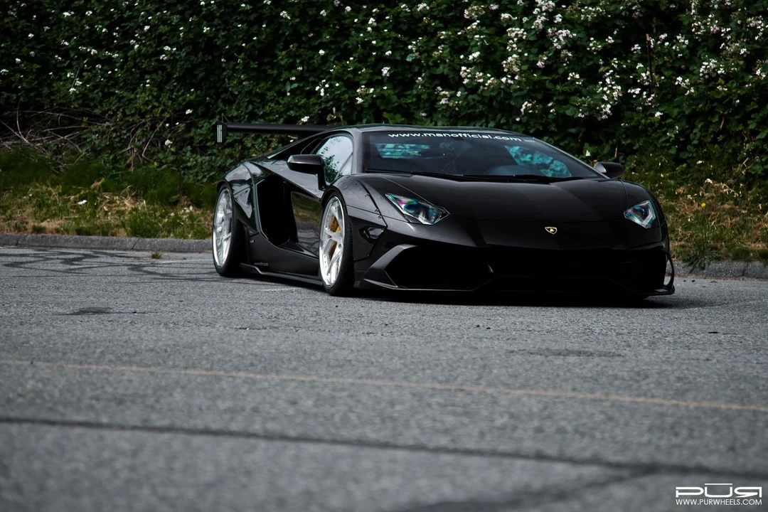 2013 Lamborghini Aventador LP700-4 - Image 10 of 10