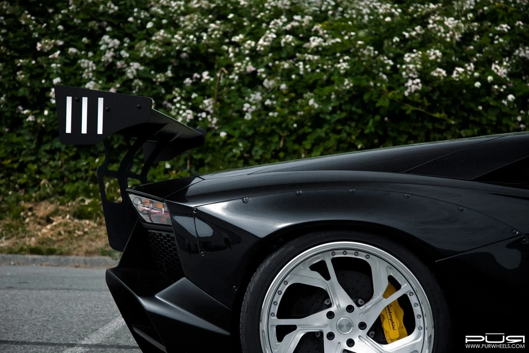 2013 Lamborghini Aventador LP700-4 - Image 5 of 10