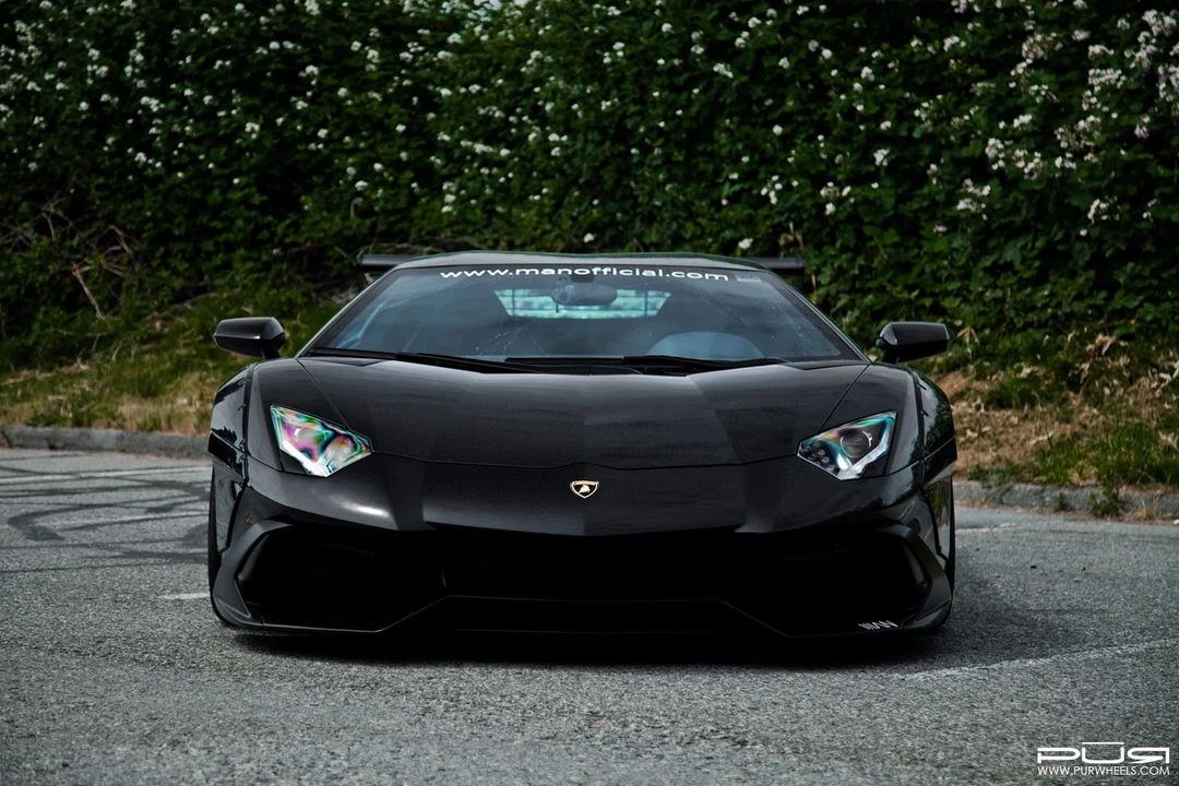 2013 Lamborghini Aventador LP700-4 - Image 9 of 10