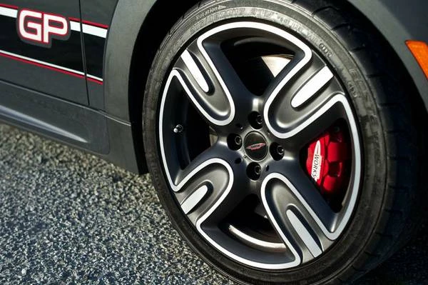 2013 Mini Mini John Cooper Works 2nd Gen - Image 2 of 3