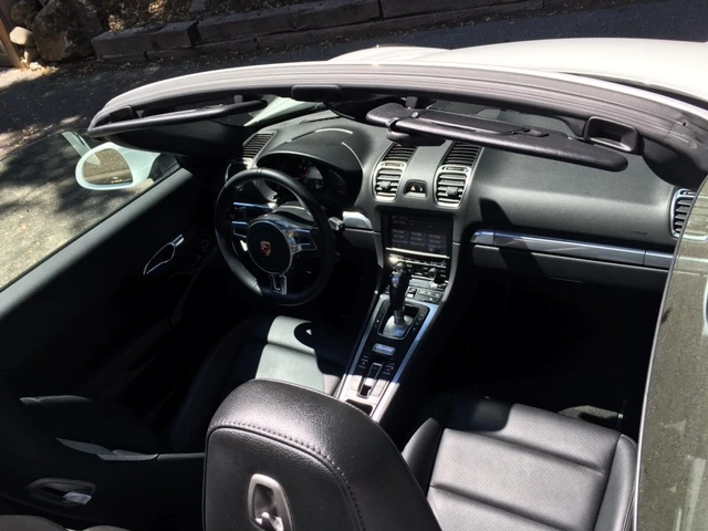 2013 Porsche 981 Boxster - Image 11 of 12