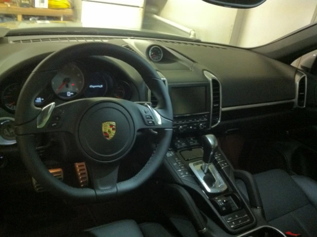 2013 Porsche 958 Cayenne S - Image 3 of 5