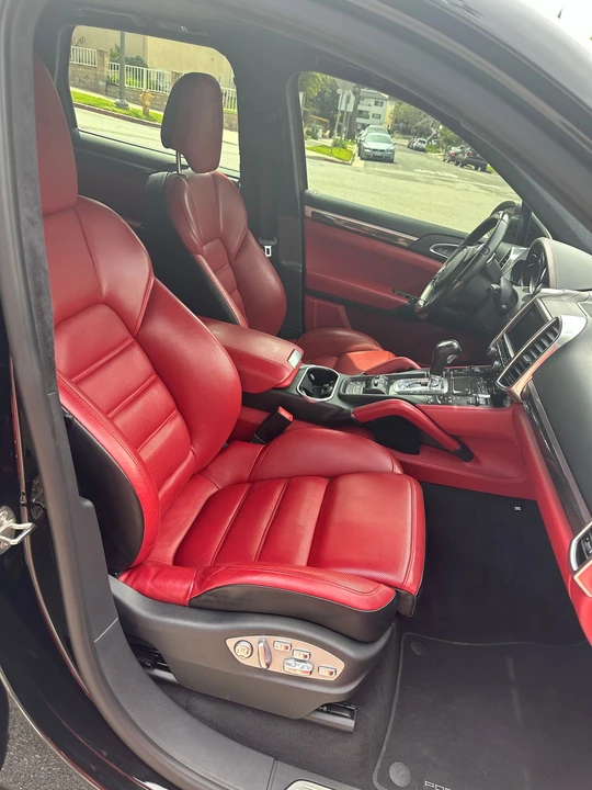 2014 Porsche 958 Cayenne Turbo - Image 17 of 30