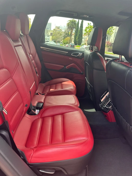 2014 Porsche 958 Cayenne Turbo - Image 19 of 30