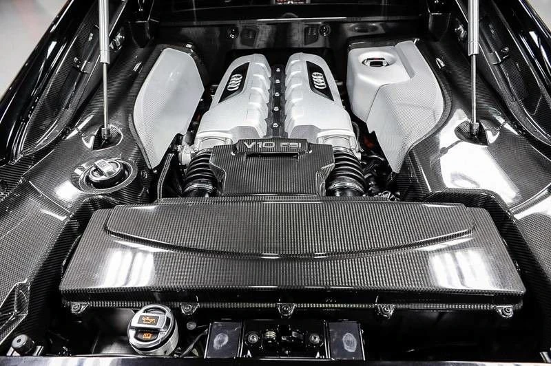 2014 Audi 42 R8 - Image 6 of 6