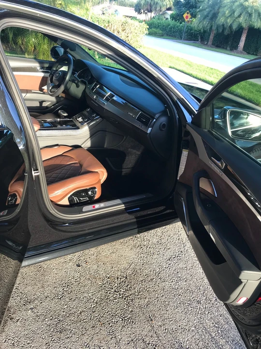 2014 Audi D4 S8 - Image 11 of 15