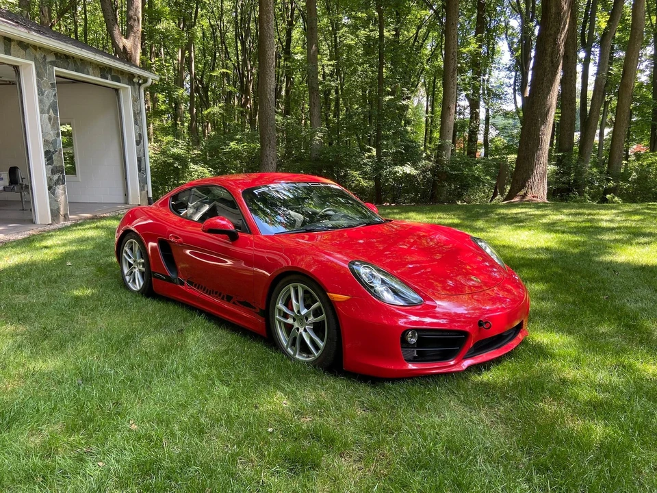 2014 Porsche 981 Cayman S - Image 3 of 31