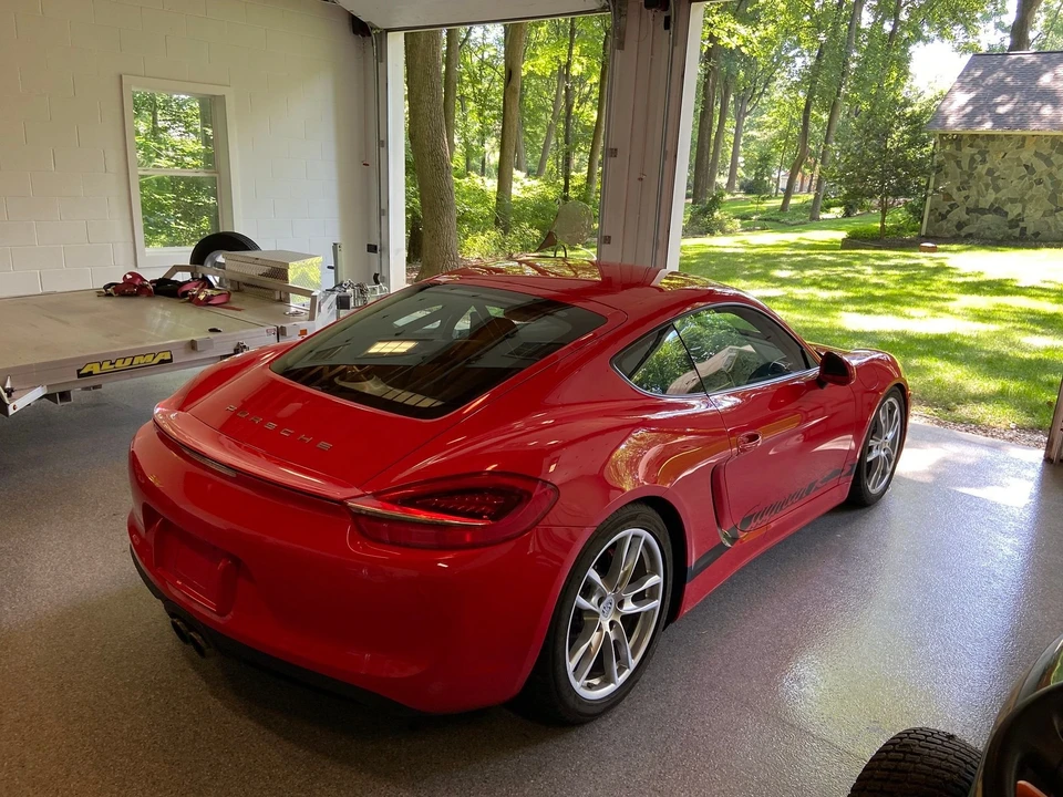 2014 Porsche 981 Cayman S - Image 19 of 31
